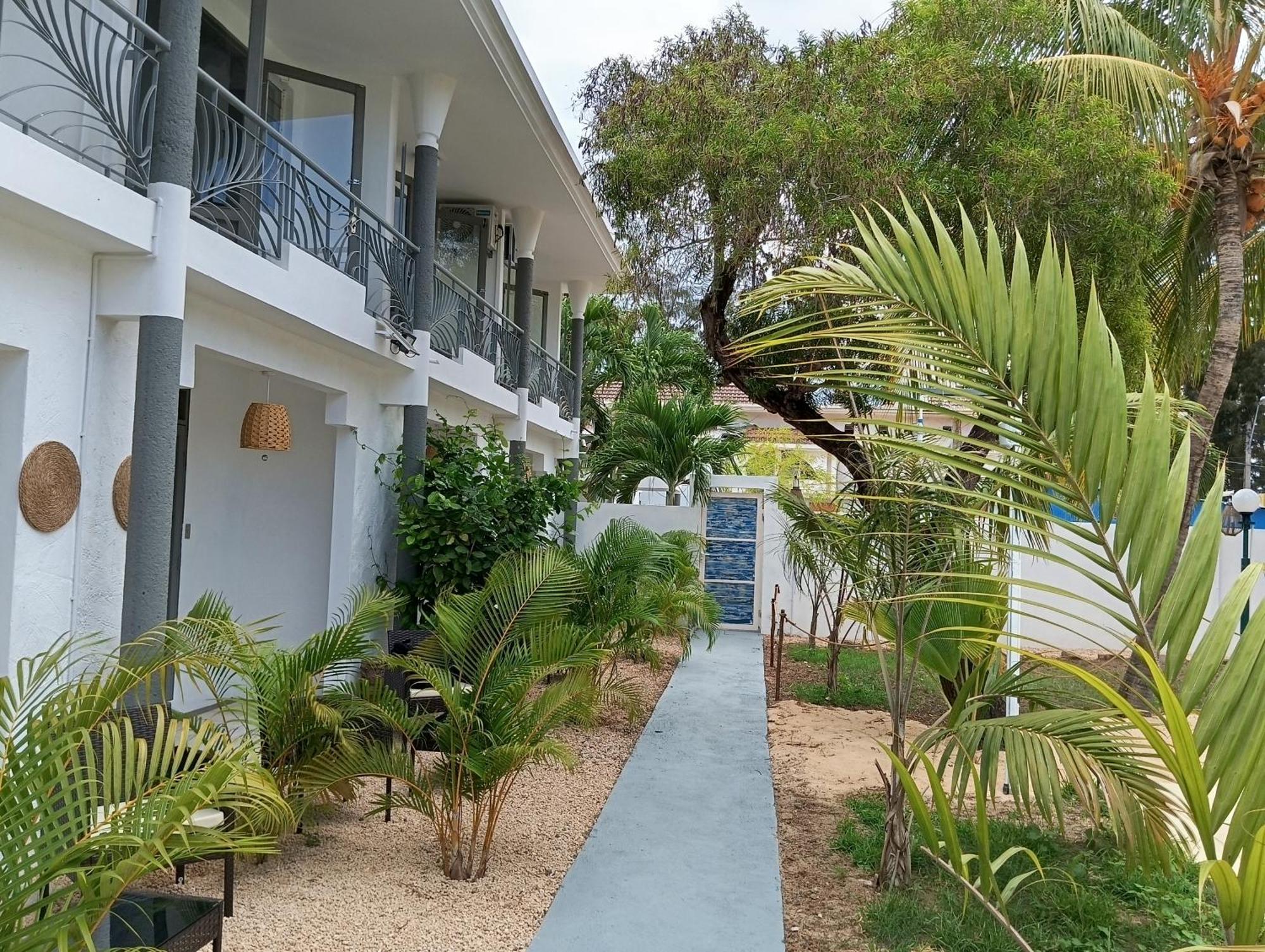 Exotica Sense Aparthotel Flic-en-Flacq Εξωτερικό φωτογραφία