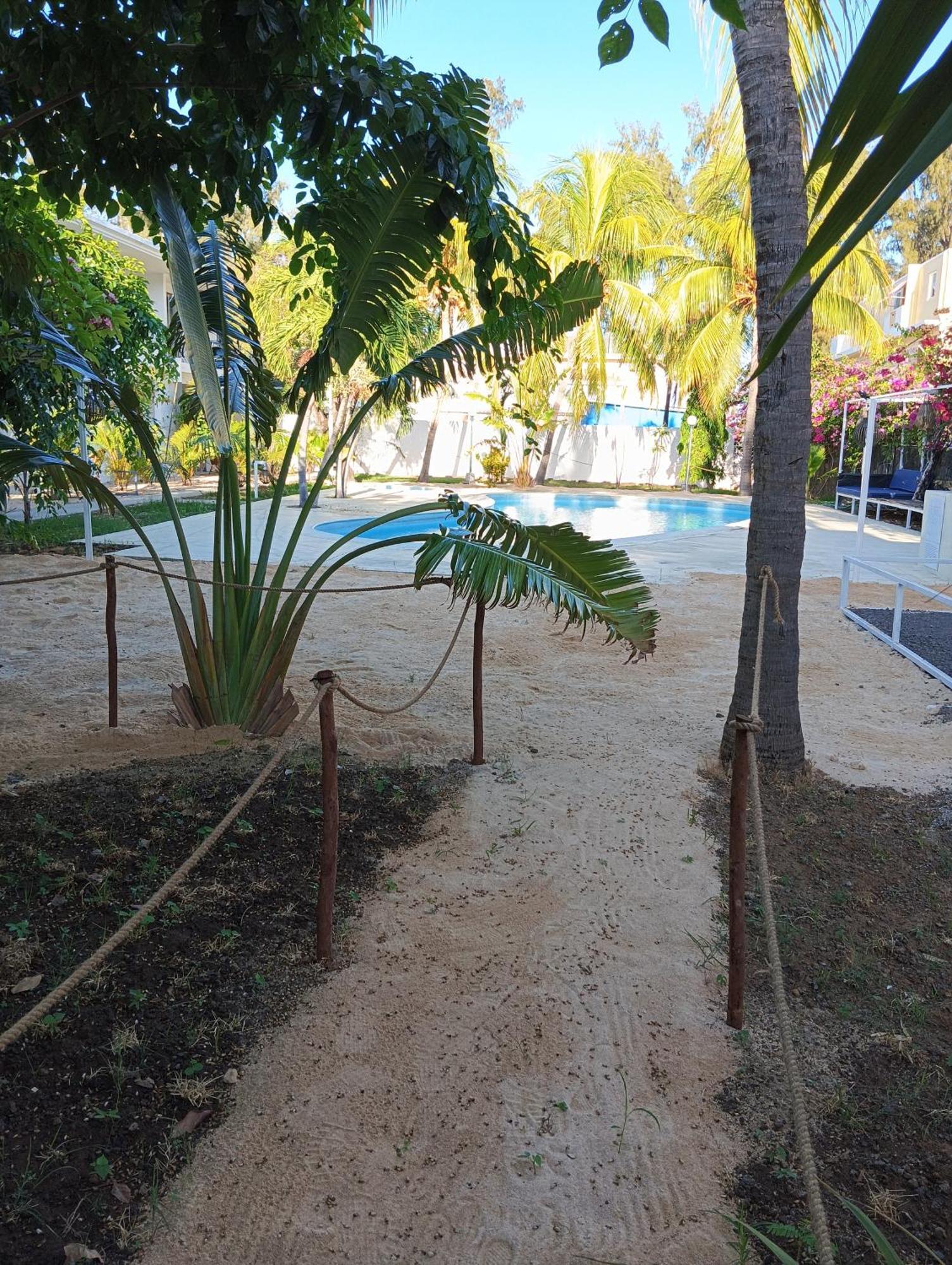 Exotica Sense Aparthotel Flic-en-Flacq Εξωτερικό φωτογραφία