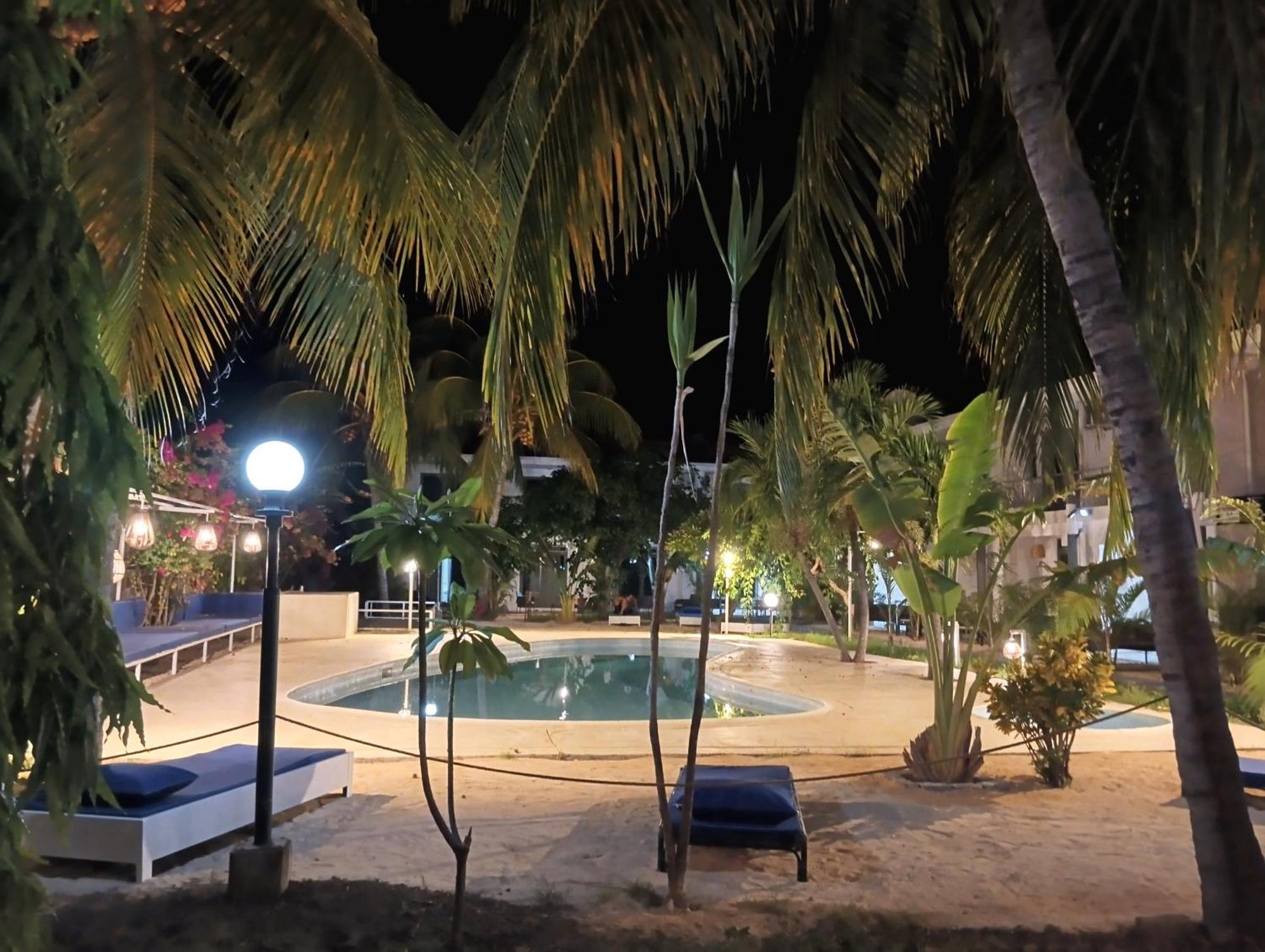 Exotica Sense Aparthotel Flic-en-Flacq Εξωτερικό φωτογραφία